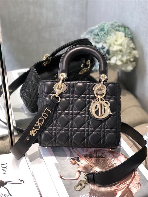 christian dior v&a bag|迪奧包包官方網站.